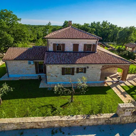 Villa Happy *