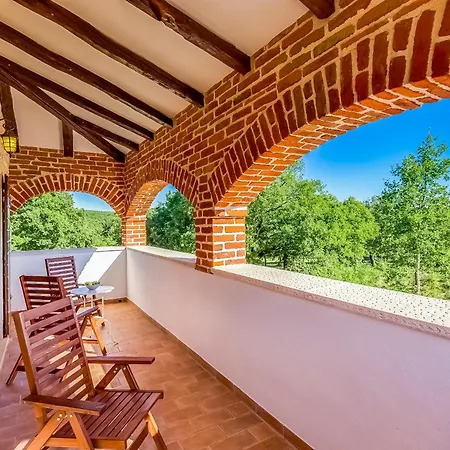 Villa Happy