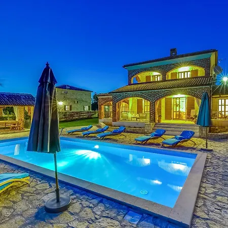 Villa Happy *