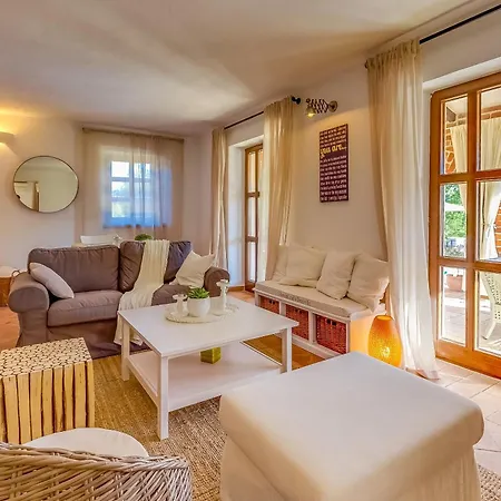 Villa Happy