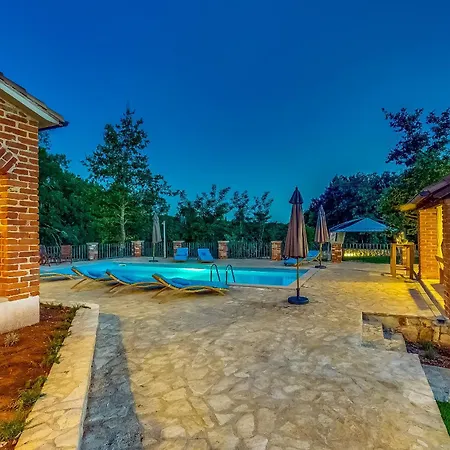 Villa Happy